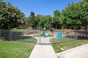 Dallashaus Near Galleria Medical City