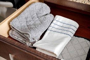 Dallashaus Near Galleria Medical City