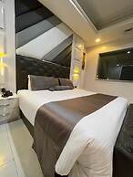 Sapphire Hotel and Apartments