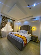 Sapphire Hotel and Apartments