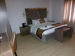 Sapphire Hotel and Apartments