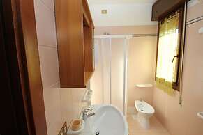Apartment 150m From the Beach