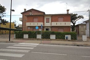 Apartment 150m From the Beach