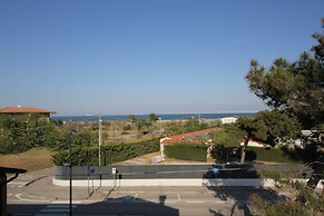 Apartment 150m From the Beach
