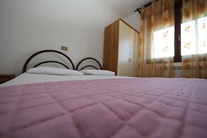 Apartment 150m From the Beach