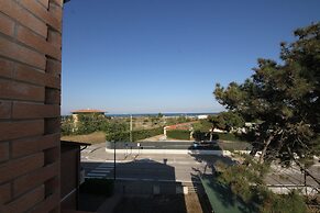 Apartment 150m From the Beach