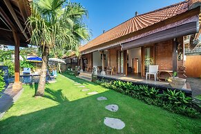Nelayan Home Villa
