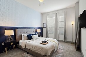 White Rock Lakewood Hideaway Pet-friendly Pool