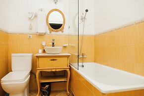 Reikartz City Tbilisi Hotel