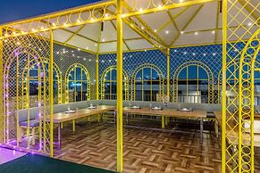 Alaya Stays Miyabi Executive Suite, Elegant 1-BHK Suite With Common Po