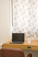 Alaya Stays Miyabi Executive Suite, Elegant 1-BHK Suite With Common Po