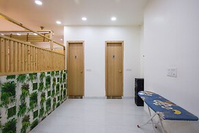 Alaya Stays Miyabi Executive Suite, Elegant 1-BHK Suite With Common Po