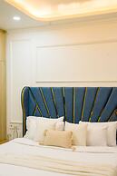 Alaya Stays Miyabi Executive Suite, Elegant 1-BHK Suite With Common Po