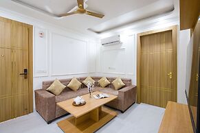Alaya Stays Miyabi Executive Suite, Elegant 1-BHK Suite With Common Po