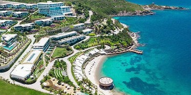 Private Sea-View Residence