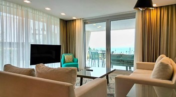 Private Sea-View Residence