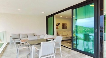 Private Sea-View Residence