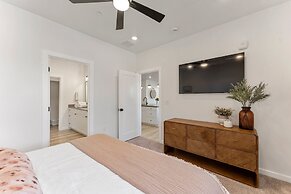 Sand Cove Retreat 5 Bedroom Townhouse