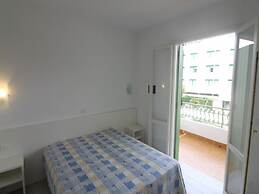 Apartment Near the Beach - Beahost