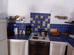 Traditional 2 Bd Chora House Patmos