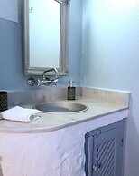 Traditional 2 Bd Chora House Patmos