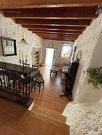 Traditional 2 Bd Chora House Patmos