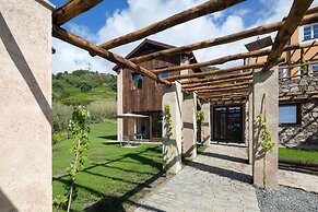 Mirandola Suites