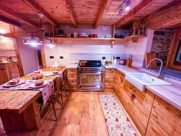 Modern Family Chalet Stunning Mountain