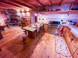 Modern Family Chalet Stunning Mountain