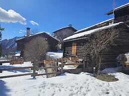 Modern Family Chalet Stunning Mountain