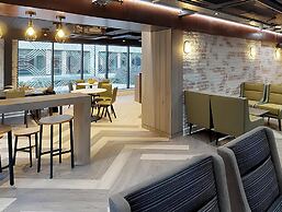 Student Only Crown Place Cardiff