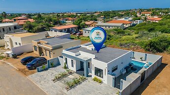 La Perla 2br2ba Home w Private Pool Patio BBQ