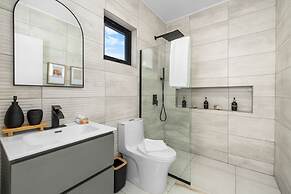 La Perla 2br2ba Home w Private Pool Patio BBQ