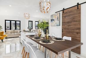 La Perla 2br2ba Home w Private Pool Patio BBQ