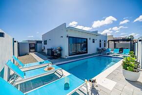 La Perla 2br2ba Home w Private Pool Patio BBQ