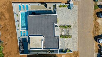 La Perla 2br2ba Home w Private Pool Patio BBQ