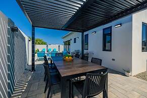 La Perla 2br2ba Home w Private Pool Patio BBQ