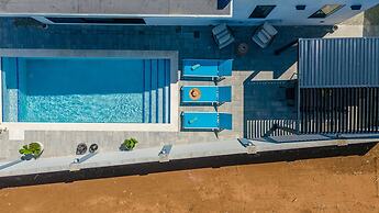 La Perla 2br2ba Home w Private Pool Patio BBQ