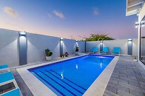 La Perla 2br2ba Home w Private Pool Patio BBQ