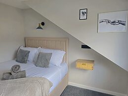 Warm & Cosy Home in Glasgow