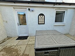 Warm & Cosy Home in Glasgow