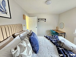 Warm & Cosy Home in Glasgow
