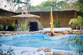 The12 by Naji Resort