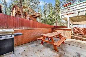 Green Squirrel Chateau #2484