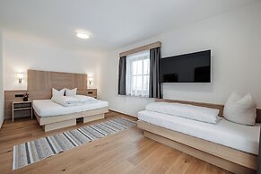 Chalet Pirchhof by MYALPS