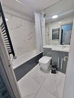 Baker Street Apartments