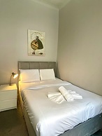 Baker Street Apartments