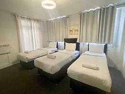 Baker Street Apartments