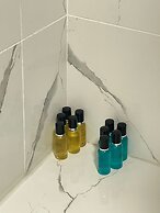 Baker Street Apartments