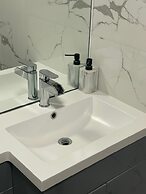 Baker Street Apartments